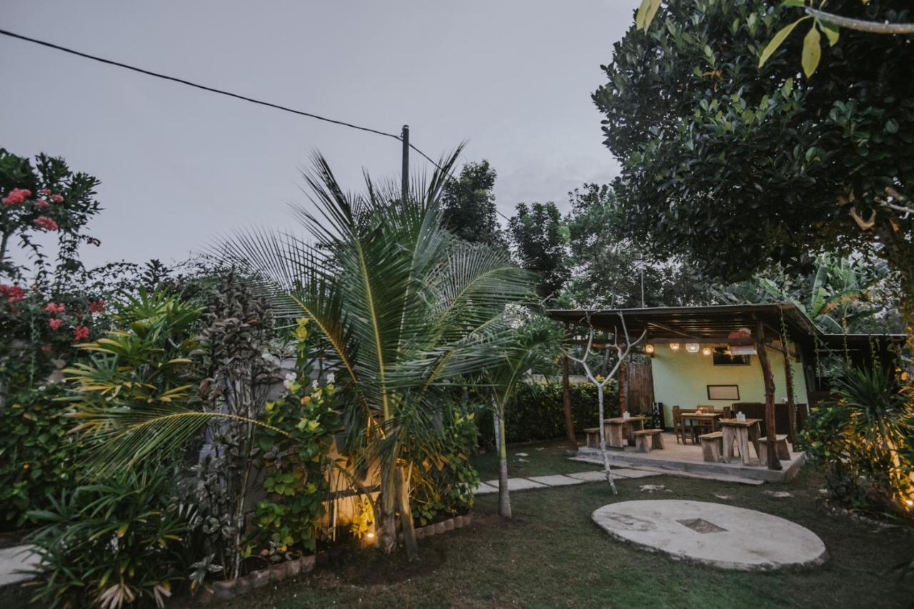 Nerima Hut Lembongan Apartment Nusa Lembongan  Ngoại thất bức ảnh